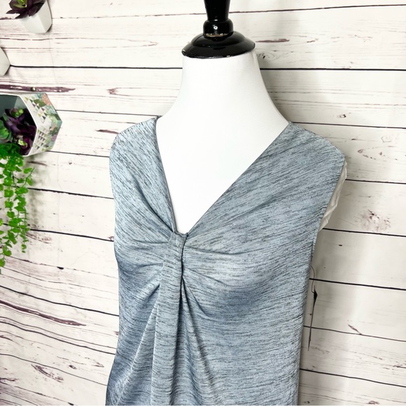 NWT Worthington Sleeveless Twist Detail Top Size Small Petite Chambray Heather - Picture 3 of 9